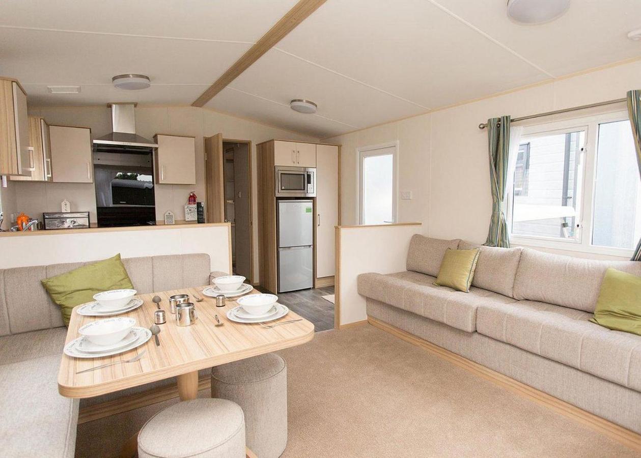 Barmouth Bay Holiday Park Llanddwywe Екстериор снимка
